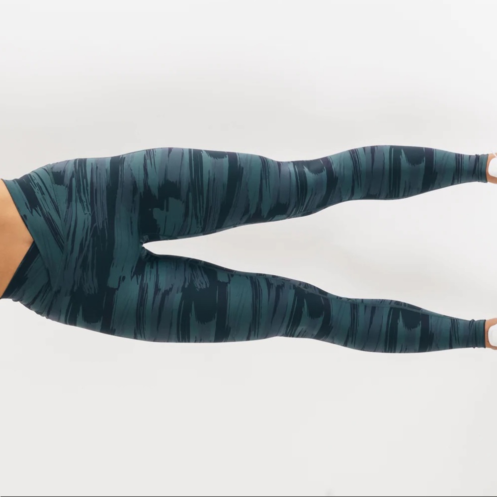 Alphalete Leggings, size Small, new, high waisted, Surface Power collection